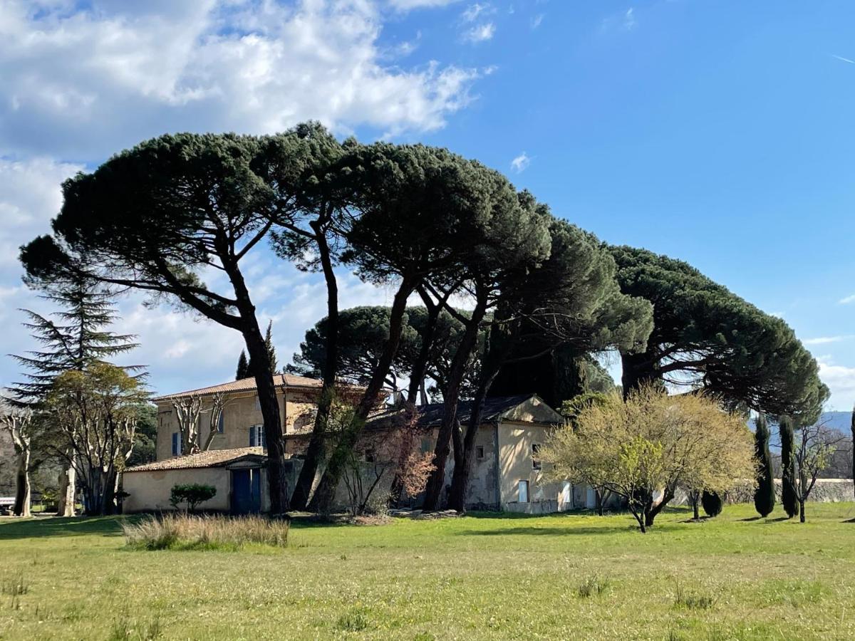 Hotel La Pavoyere Mormoiron Exteriér fotografie